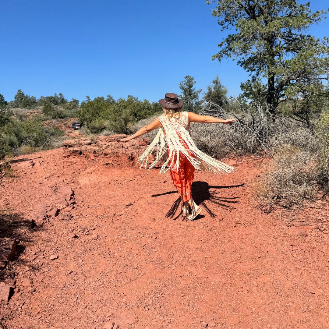Melina in a Vortex